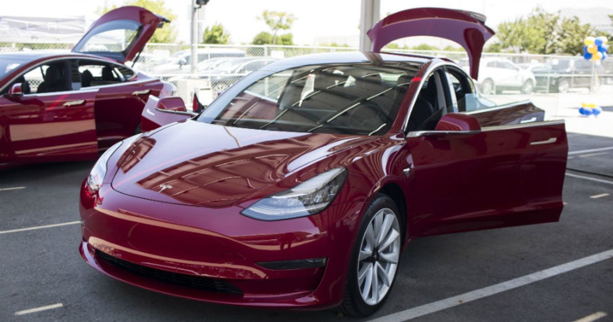Tesla readies Model 3 for Europe launch Automotive News Europe